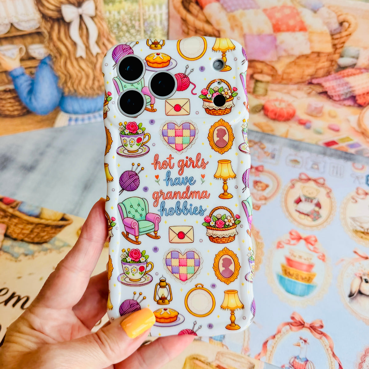It's Giving Grandma Hobbies Wavy Case