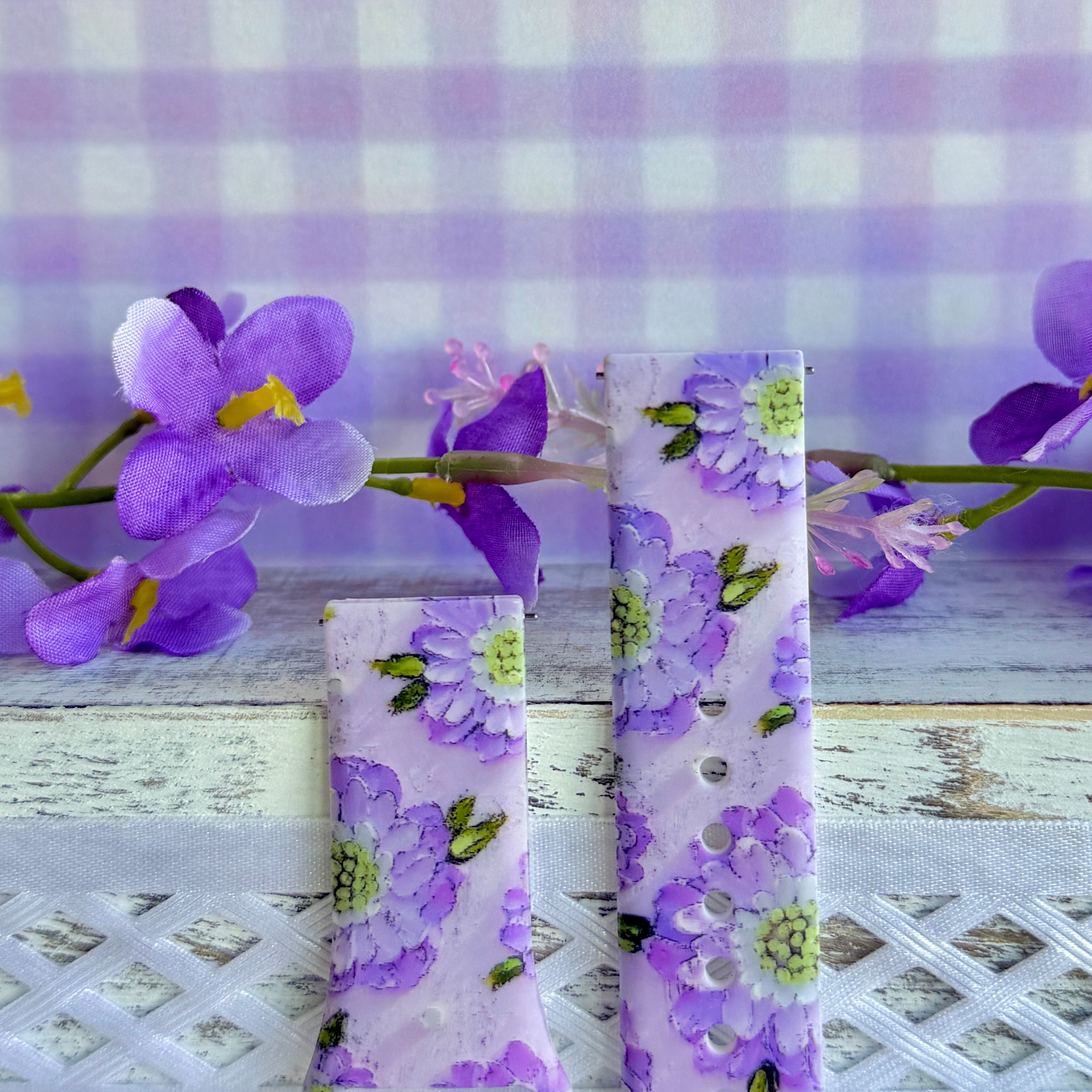Purple Wildflower Print Silicone Band For Samsung Watch â ⨠Features Washable & sweat-ready â easy-clean silicone for gym, swim, and daily life.