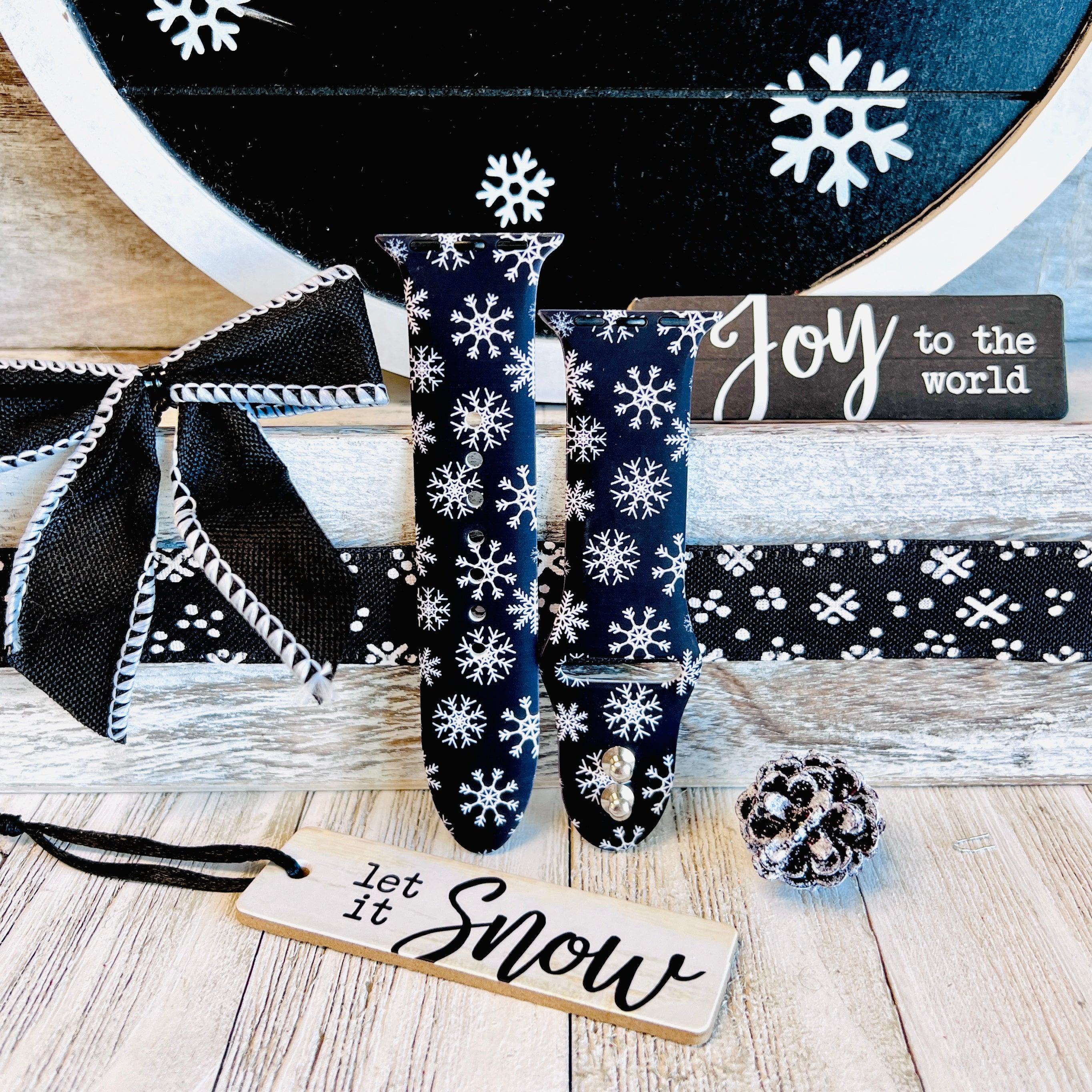Black & White Snowflake Print Silicone Band For Apple Watch Two Colors Available - Fancy Bands