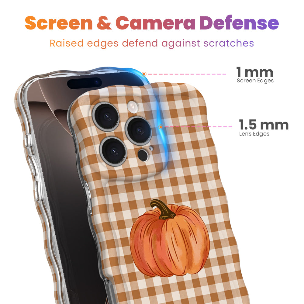 Screen and camera defense diagram for the Gingham Pumpkin Girly iPhone case, showing the 1 mm raised screen edge and 1.5 mm raised lens edge that guard against scratches.