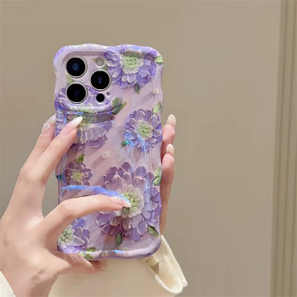Purple Wildflower Wavy Luxe MagSafe Case